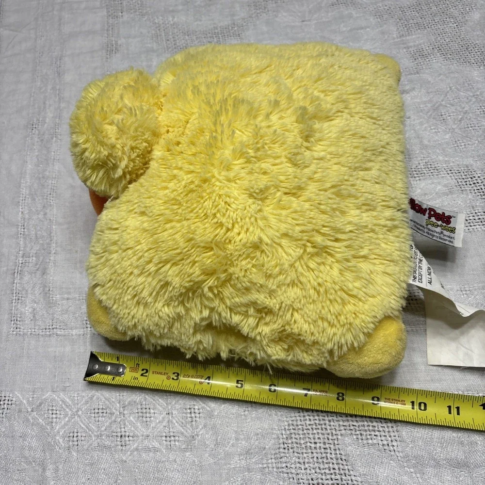 Pillow Pets Pee-Wees 2012 Duck rare HTF used duckling yellow Vtg stuffed animal